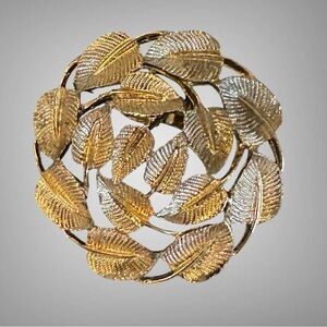 VINTAGE LEAVES BROOCH
